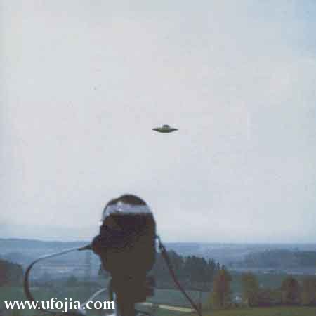 世界上的UFO彩色图片
